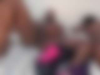 Adry-Morris's Live Sex Cam Show