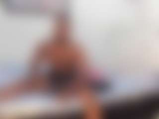 Live cam show with Adry-Morris - Big Tits on LiveSexCams6