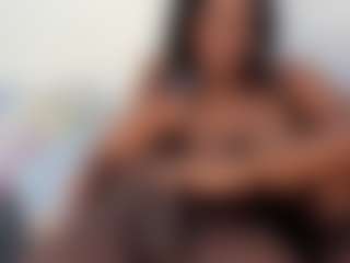 Live cam show with Adry-Morris - Deepthroat on mypornchat.com