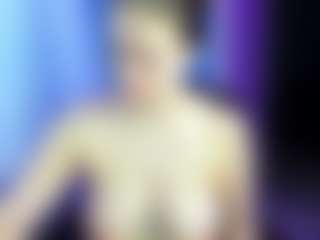 Live cam show with EvaConors - Oil on SpunkLive