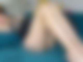 Live cam show with VanessaCalypso - Brown Hair on Uber Horny