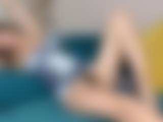 Live cam show with VanessaCalypso - Dildo Brown Hair on sexytreat.net