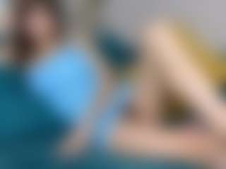 Live cam show with VanessaCalypso - Brown Eyes on Camsoda