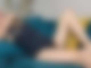 Live cam show with VanessaCalypso - Dildo Brown Hair on Camsoda