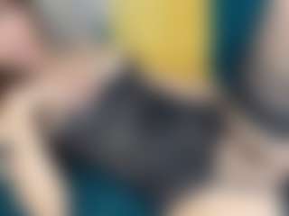 Live cam show with VanessaCalypso - Amateur on StripNow