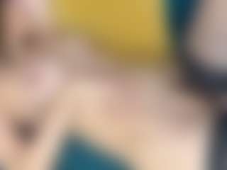 Live cam show with VanessaCalypso - Fetish Brown Hair on CamClone