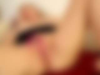 Live cam show with Liloukatt - Blonde Hair on justonemore.cc