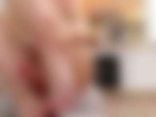 Live cam show with Liloukatt - Normal on Hubzter Live
