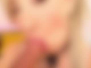 Live cam show with Liloukatt - Dildo on sexylive.show