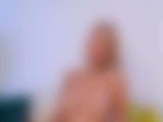 Liloukatt's Live Sex Cam Show