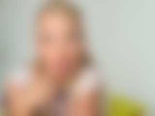 Live cam show with Liloukatt - Big Tits on Fling VIP Chat