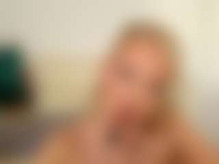 Liloukatt's Live Sex Cam Show