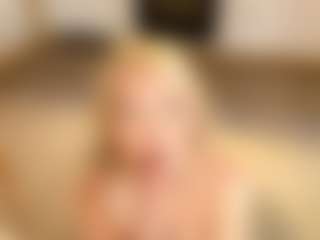 Liloukatt's Live Sex Cam Show
