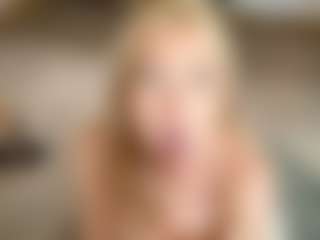 Liloukatt's Live Sex Cam Show