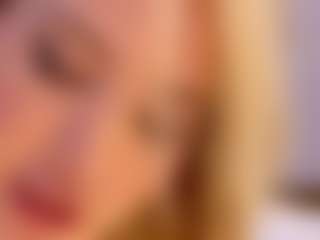 Liloukatt's Live Sex Cam Show