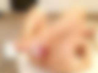Live cam show with Liloukatt - Blonde Hair Shaved Pussy on Fling VIP Chat