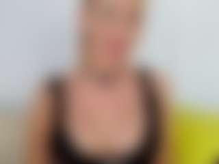 Liloukatt's Live Sex Cam Show