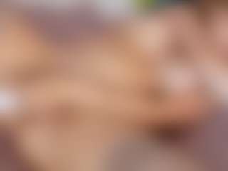 Live cam show with Liloukatt - Role on CamwithHer