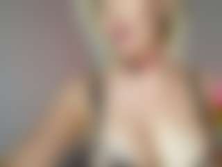 Liloukatt's Live Sex Cam Show