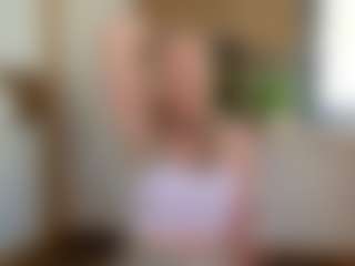 Liloukatt's Live Sex Cam Show