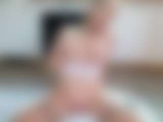 Live cam show with Liloukatt - Dildo on CamClone