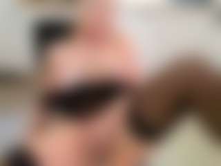 Liloukatt's Live Sex Cam Show