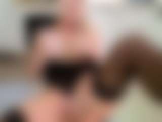 Liloukatt's Live Sex Cam Show