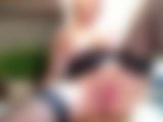 Liloukatt's Live Sex Cam Show