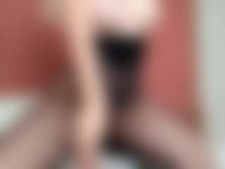 Liloukatt's Live Sex Cam Show