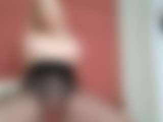 Liloukatt's Live Sex Cam Show