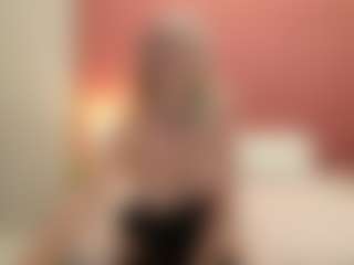 Liloukatt's Live Sex Cam Show