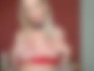 Liloukatt's Live Sex Cam Show