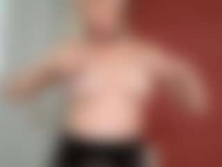Liloukatt's Live Sex Cam Show