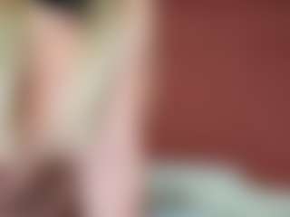 Live cam show with Liloukatt - Blonde Hair Shaved Pussy on xfollow cams