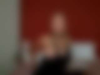 Live cam show with Liloukatt - Blowjob on Lustler