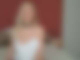 Liloukatt's Live Sex Cam Show