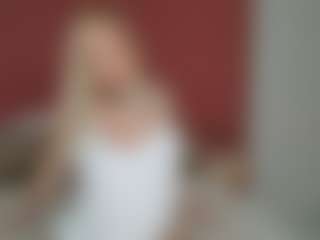 Liloukatt's Live Sex Cam Show