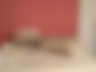 Live cam show with Liloukatt - Blonde Hair HD on Camsoda
