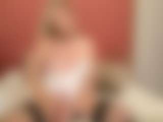 Liloukatt's Live Sex Cam Show