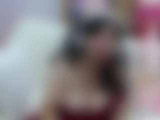 Sucker Drool MILF webcam performer live streaming