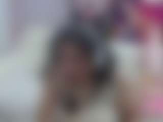 Sucker Drool MILF webcam performer live streaming