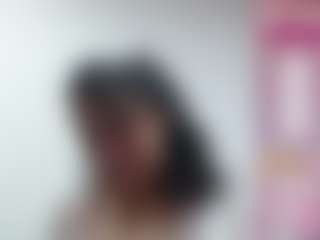 Sucker Drool MILF webcam performer live streaming