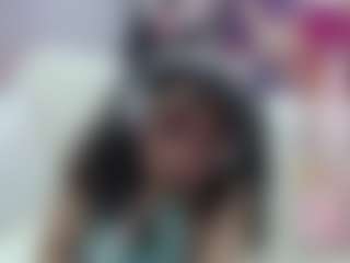 Sucker Drool MILF webcam performer live streaming