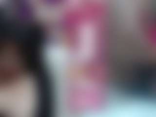 Sucker Drool MILF webcam performer live streaming
