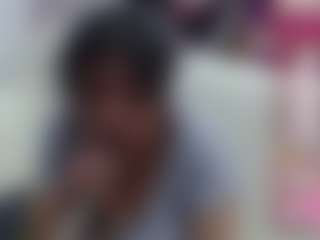 Live cam show with Sucker Drool - Middle Aged on Dolls Live