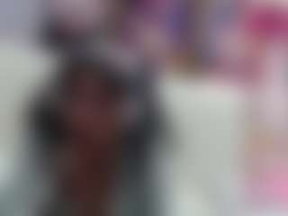 Sucker Drool MILF webcam performer live streaming