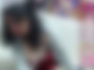 Sucker Drool MILF webcam performer live streaming