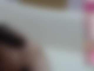 Live cam show with Sucker Drool - Brown Hair on LiveSexCams6