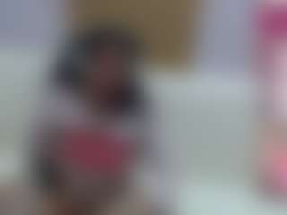 Live cam show with Sucker Drool - Curvy Middle Aged on hotwifechat.live