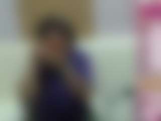 Sucker Drool MILF webcam performer live streaming